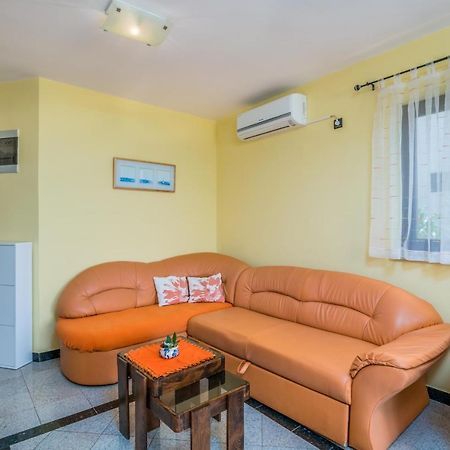 Apartment Rudika Климно Екстериор снимка
